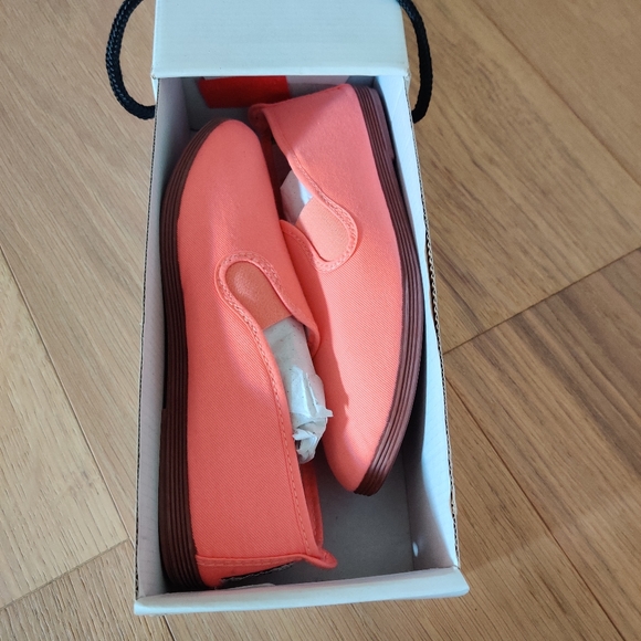 Slip-on shoes - Picture 5 of 6